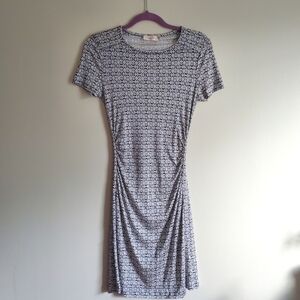Tory Burch Myrtle 100% Silk Stretchy A-line Sheath Bodycon Dress Size Small